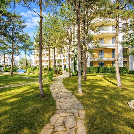 Harmony Suites Grand Resort 15-109 Private Apartment *